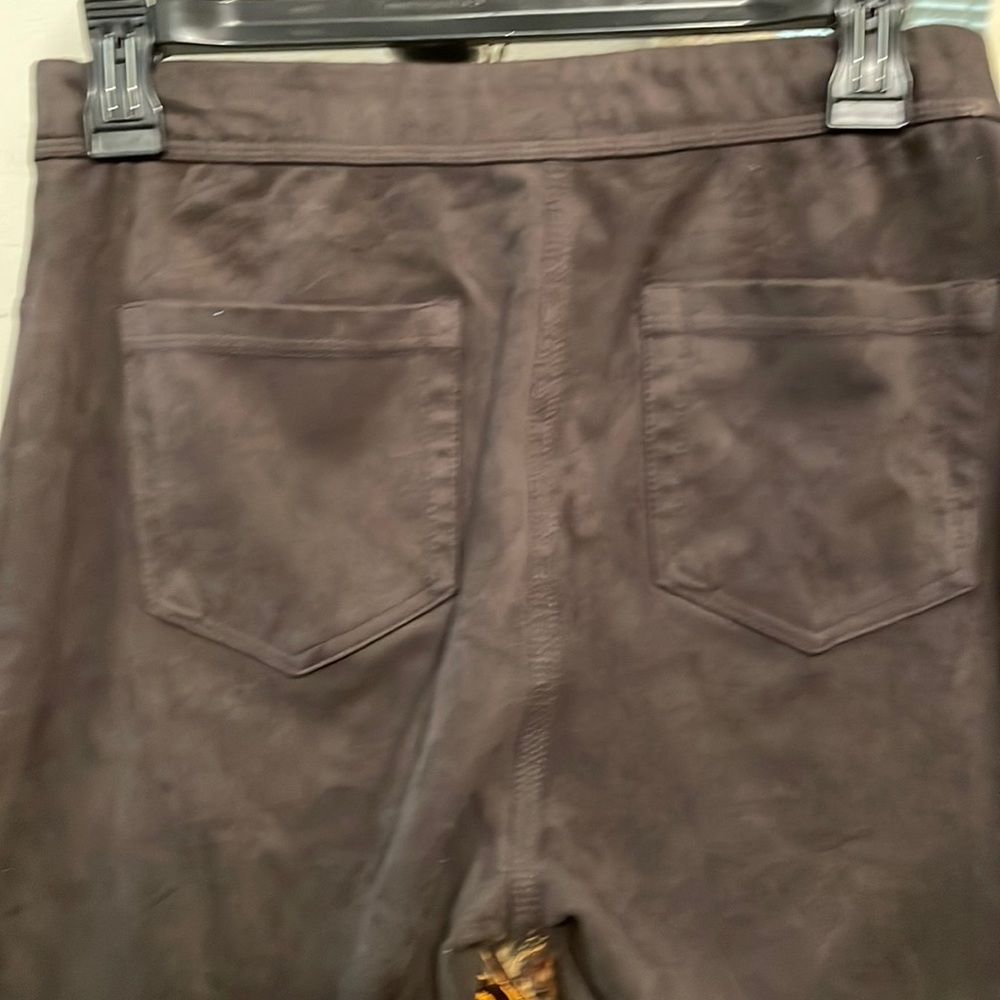 Max studio soft microfiber leggings grayish brown neutral color